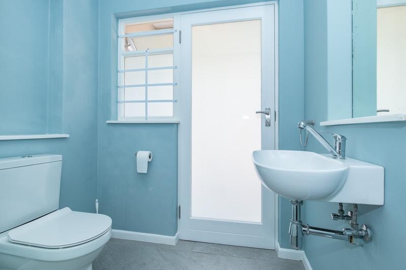 1 Bedroom Property for Sale in Bergvliet Western Cape